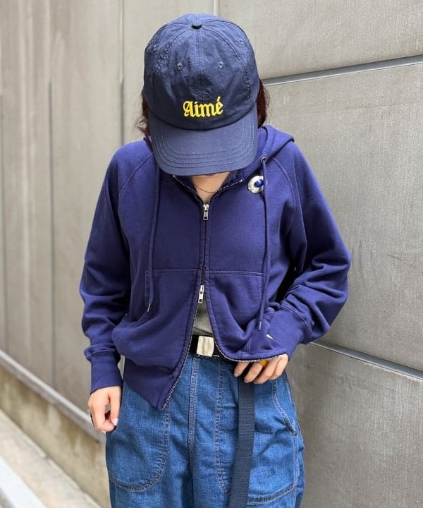 SHINAGAWAさんの「BEAMS WOMEN｜【別注】SCREEN STARS / フルジップ パーカー」を使ったコーディネート