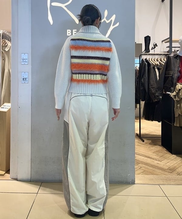 ゆいさんの「BEAMS WOMEN｜【別注】boussole / ボーダージップ ニット カーディガン」を使ったコーディネート