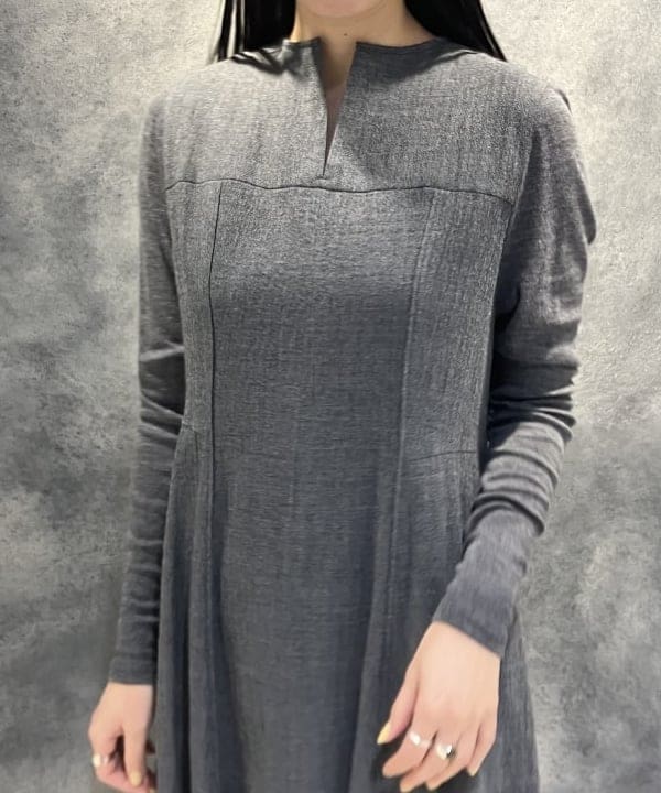 OSUMIさんの「BEAMS WOMEN｜AK+1 / ドッキング ワンピース」を使ったコーディネート
