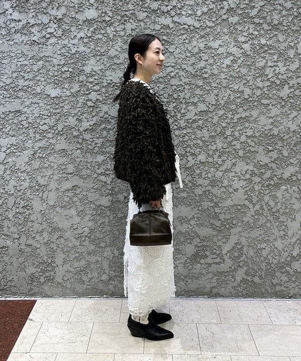 ササキさんの「BEAMS WOMEN｜ガーターベルト シャツ」を使ったコーディネート