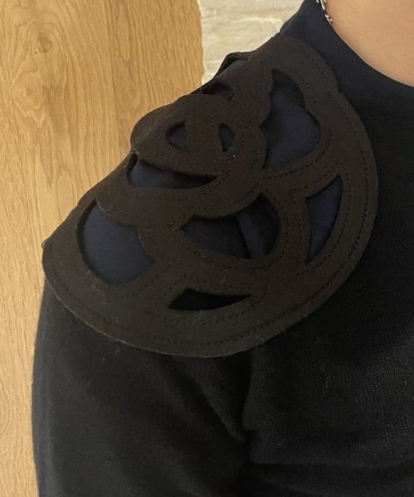 マツミヤさんの「BEAMS WOMEN｜【別注】MIYAO / ニット カーディガン」を使ったコーディネート