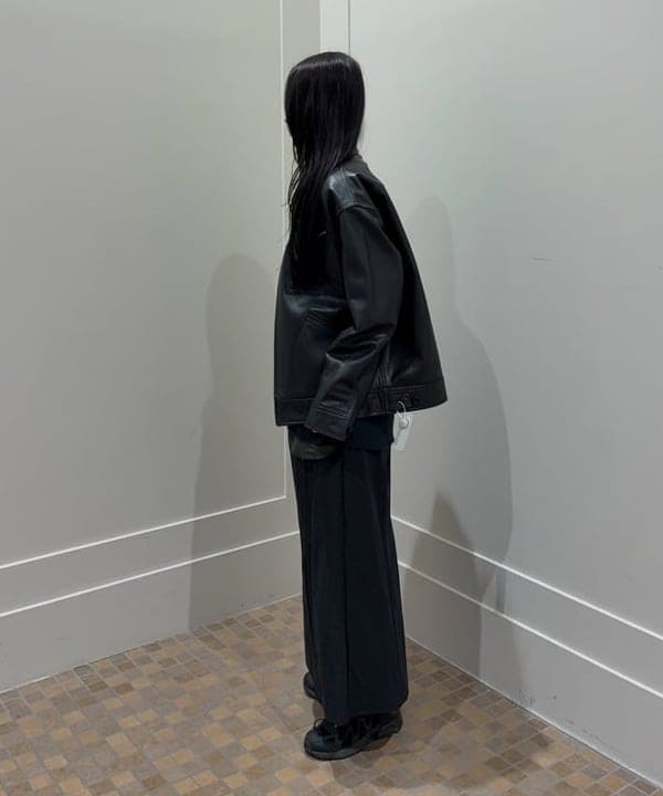 amiriさんの「BEAMS WOMEN｜異素材 レイヤード スカート」を使ったコーディネート