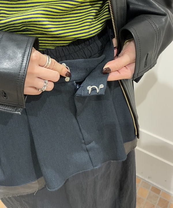 amiriさんの「BEAMS WOMEN｜異素材 レイヤード スカート」を使ったコーディネート