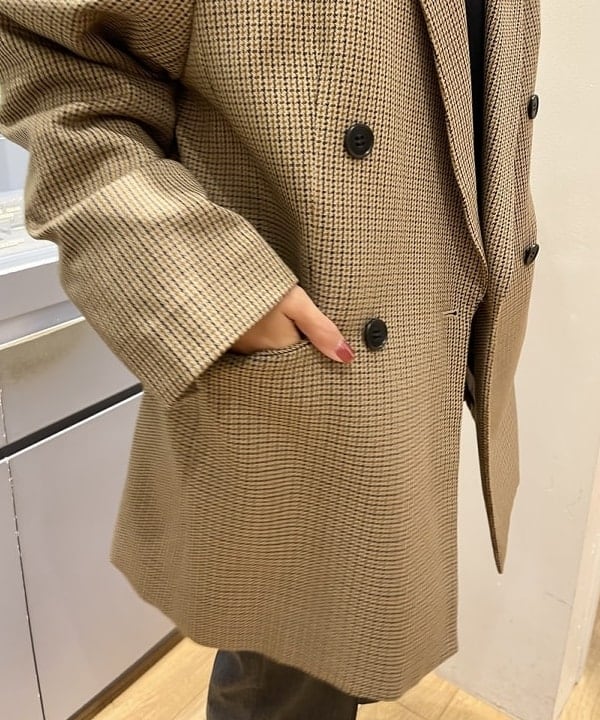 大木さんの「BEAMS WOMEN｜チェック オーバー ジャケット」を使ったコーディネート