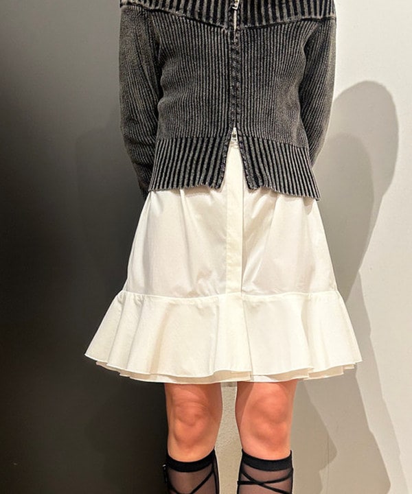 佐藤 亜美さんの「BEAMS WOMEN｜モールフェード ジップ カーディガン」を使ったコーディネート