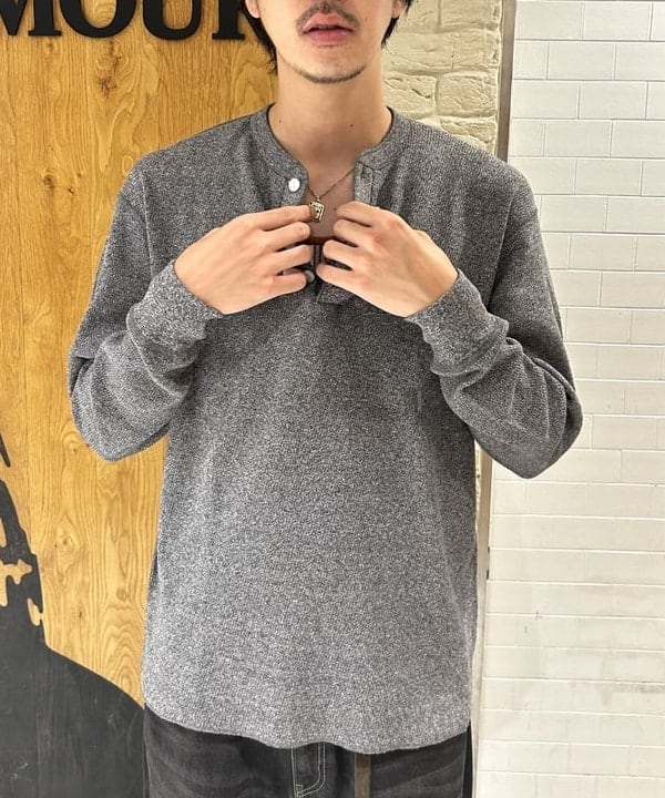 rogiさんの「BEAMS WOMEN｜【別注】Healthknit / Honeycomb Thermal Henry Neck Long Sleeve T-shirt」を使ったコーディネート