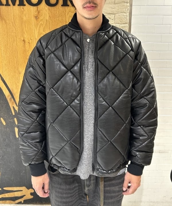 rogiさんの「BEAMS WOMEN｜【別注】Healthknit / Honeycomb Thermal Henry Neck Long Sleeve T-shirt」を使ったコーディネート