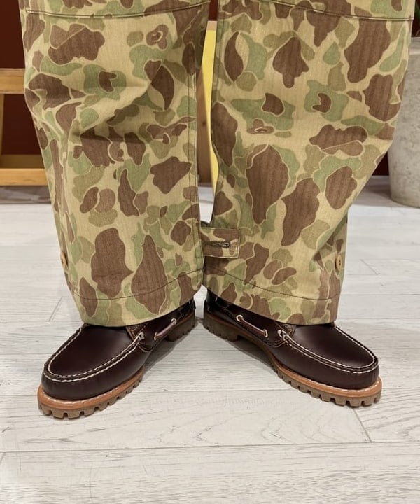 エノモト アミさんの「BEAMS WOMEN｜【別注】SCREEN STARS / フルジップ パーカー」を使ったコーディネート