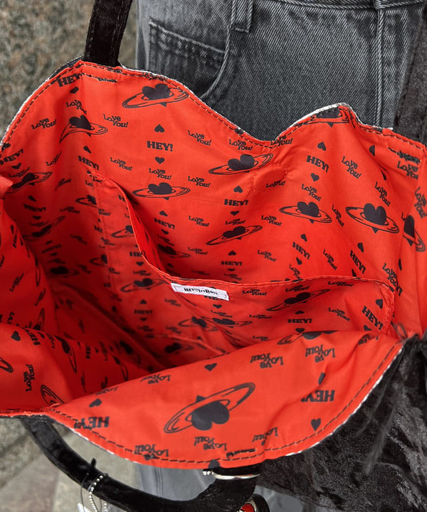 あさひさんの「BEAMS WOMEN｜HEY! Mrs ROSE / アルミニウム ハート トート」を使ったコーディネート