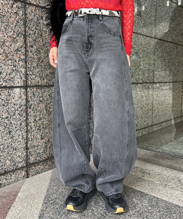 あさひさんの「BEAMS WOMEN｜HEY! Mrs ROSE / アルミニウム ハート トート」を使ったコーディネート