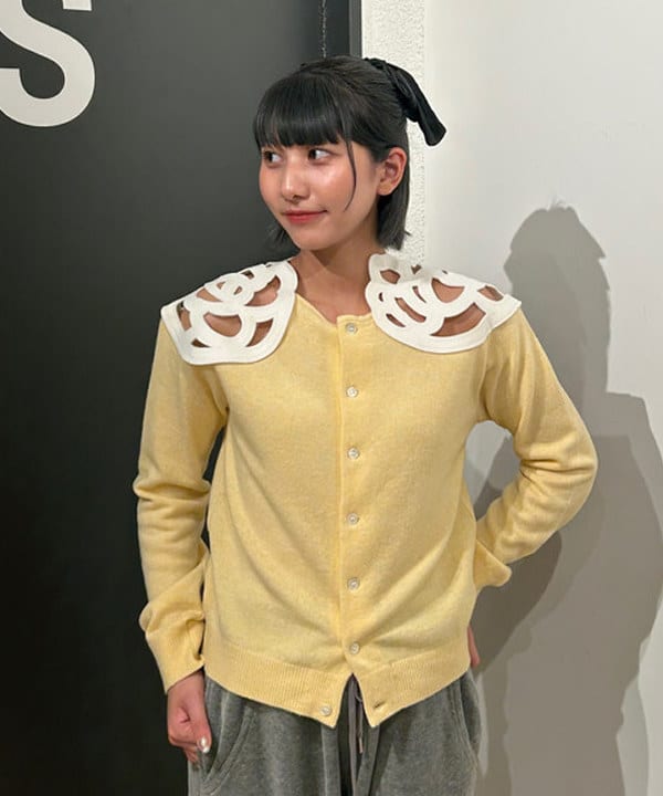 佐藤 亜美さんの「BEAMS WOMEN｜ベロア ワイド スウェット パンツ」を使ったコーディネート