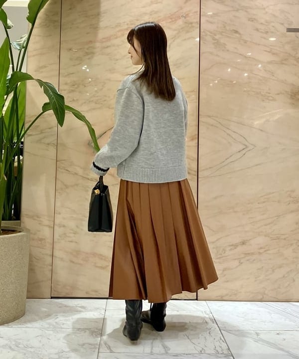 茂野 真楓さんの「BEAMS WOMEN｜3G ウール ジャケット カーディガン」を使ったコーディネート