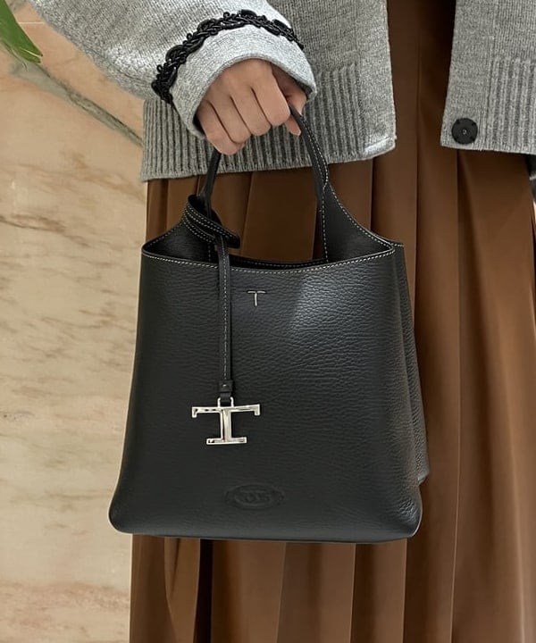 茂野 真楓さんの「BEAMS WOMEN｜3G ウール ジャケット カーディガン」を使ったコーディネート