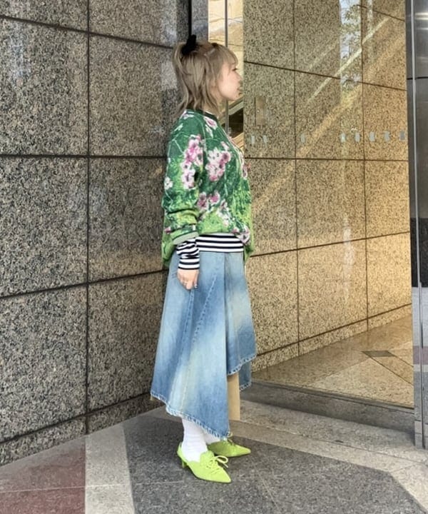 まゆちゃんさんの「BEAMS WOMEN｜【別注】GIM CONTEXT / Garden ニット」を使ったコーディネート