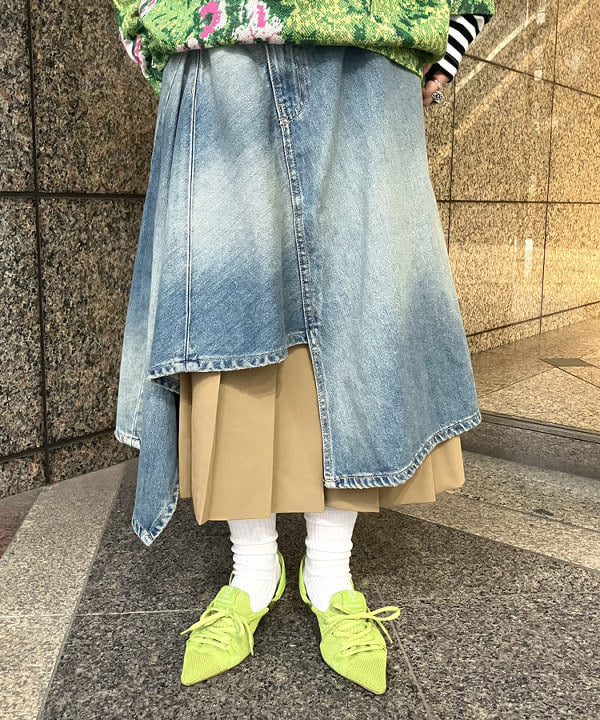 まゆちゃんさんの「BEAMS WOMEN｜【別注】GIM CONTEXT / Garden ニット」を使ったコーディネート