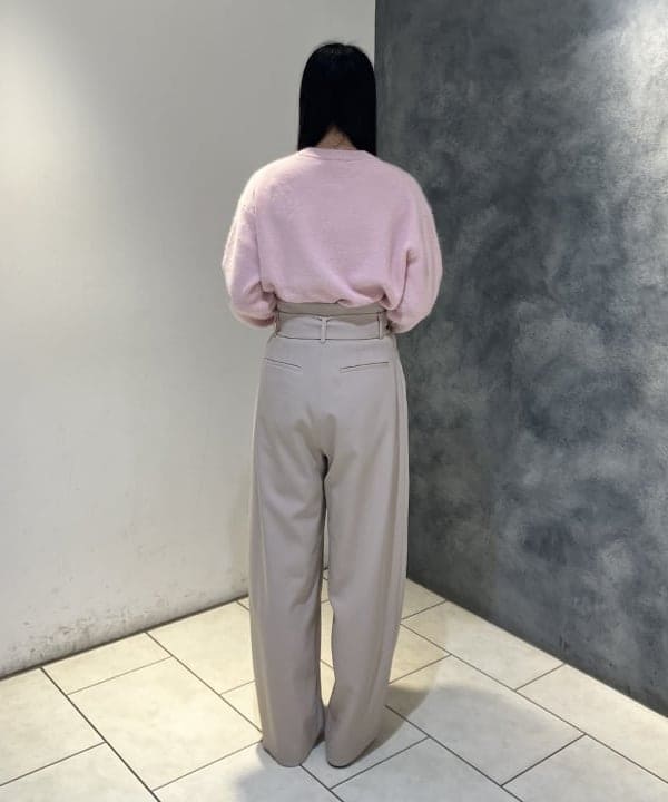 OSUMIさんの「BEAMS WOMEN｜ヤク フォックス ロングスリーブ プルオーバーニット」を使ったコーディネート