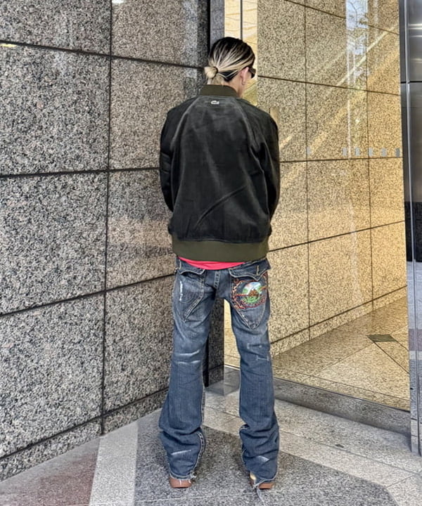 Ryohei Takataさんの「BEAMS WOMEN｜【別注】LACOSTE / コーデュロイ ブルゾン」を使ったコーディネート