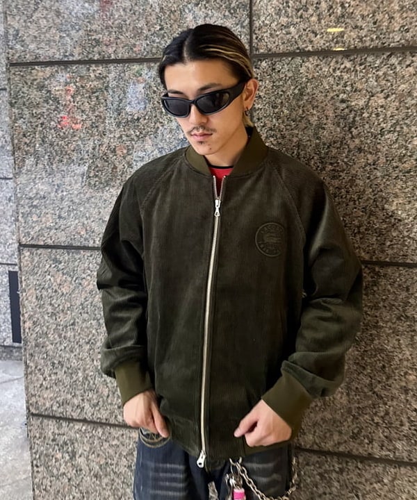 Ryohei Takataさんの「BEAMS WOMEN｜【別注】LACOSTE / コーデュロイ ブルゾン」を使ったコーディネート