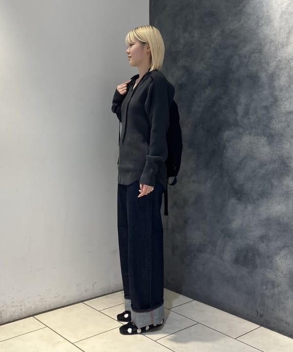 菜月さんの「BEAMS WOMEN｜【別注】upper hights / THE NIECE MIDRISE デニムパンツ」を使ったコーディネート