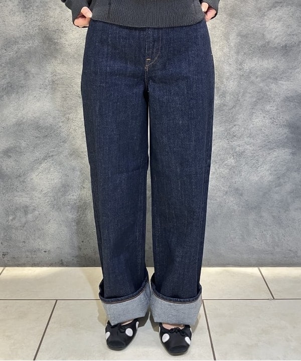 菜月さんの「BEAMS WOMEN｜【別注】upper hights / THE NIECE MIDRISE デニムパンツ」を使ったコーディネート