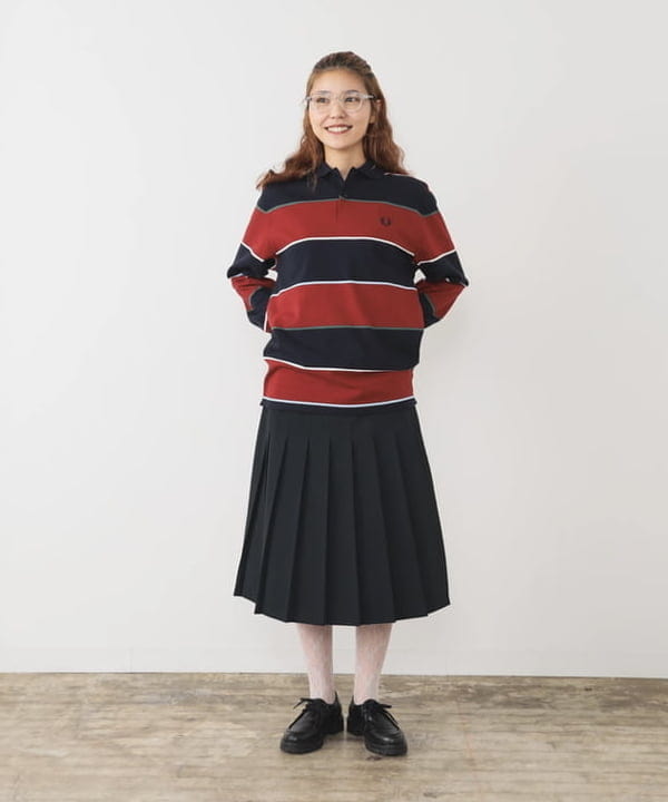 佐々木 南美さんの「BEAMS WOMEN｜【別注】FRED PERRY / Tennis Pleats Skirt」を使ったコーディネート