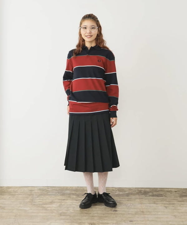 佐々木 南美さんの「BEAMS WOMEN｜【別注】FRED PERRY / Tennis Pleats Skirt」を使ったコーディネート