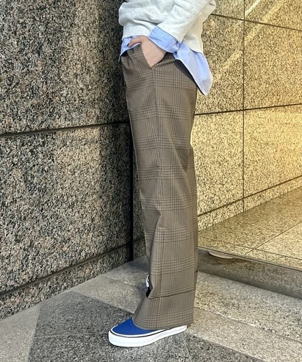 小原 もこさんの「BEAMS WOMEN｜ペナント ニット プルオーバー」を使ったコーディネート