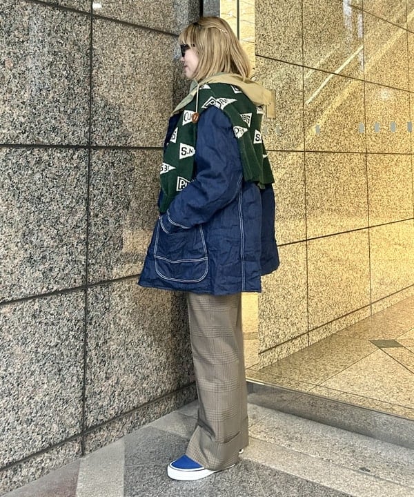 小原 もこさんの「BEAMS WOMEN｜ペナント ニット プルオーバー」を使ったコーディネート