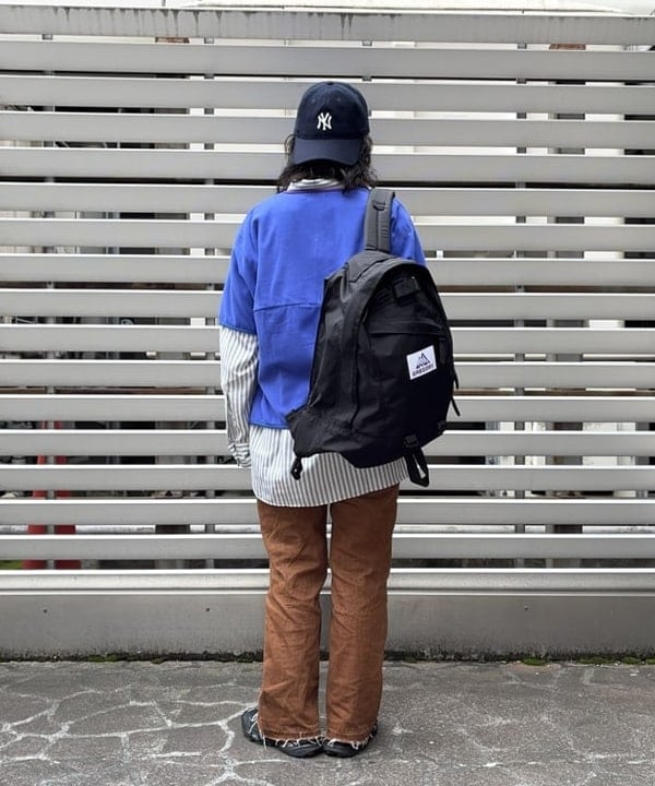 オカモト ミサキさんの「BEAMS WOMEN｜【別注】NEW ERA / メルトン 940 MLB キャップ」を使ったコーディネート