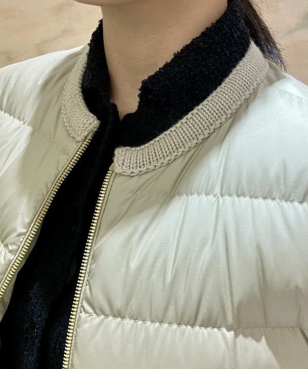 小笠原 楓さんの「BEAMS WOMEN｜AK+1 / ポロカラーショート カーディガン」を使ったコーディネート