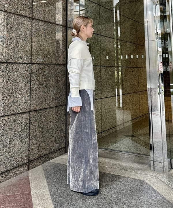 YABUさんの「BEAMS WOMEN｜リブ オフショルダー プルオーバー」を使ったコーディネート