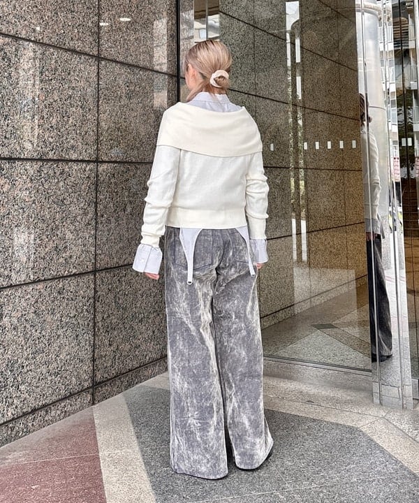 YABUさんの「BEAMS WOMEN｜リブ オフショルダー プルオーバー」を使ったコーディネート