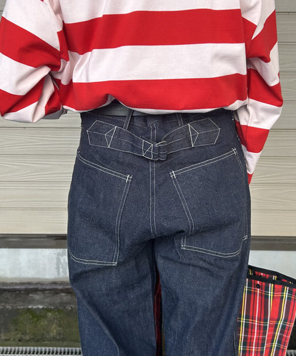 MATSUMOTO AMIさんの「BEAMS WOMEN｜コットン ナイロン ミリタリー ステンカラー コート」を使ったコーディネート