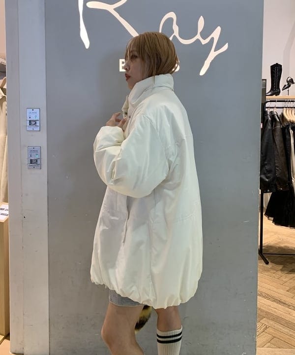 れいなさんの「BEAMS WOMEN｜シャギー ボーダー ニット バッグ」を使ったコーディネート