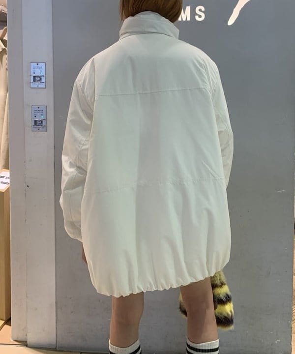 れいなさんの「BEAMS WOMEN｜シャギー ボーダー ニット バッグ」を使ったコーディネート