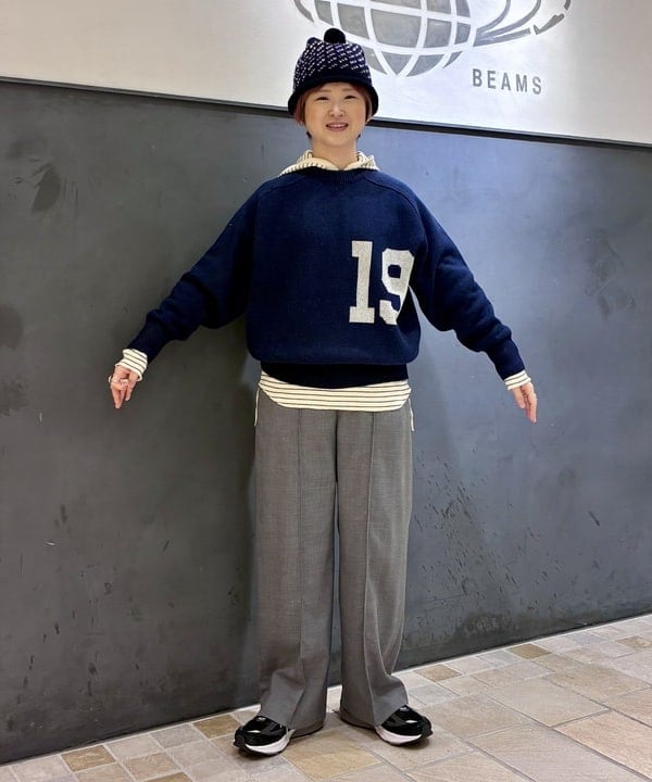 木村 梨香さんの「BEAMS WOMEN｜ビッグ ロゴ クルー」を使ったコーディネート