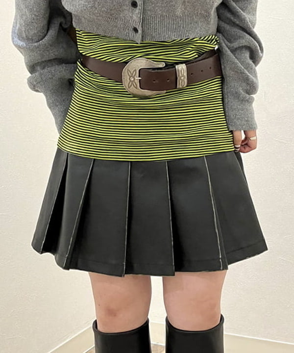 まゆちゃんさんの「BEAMS WOMEN｜クロップド クルーネック カーディガン」を使ったコーディネート