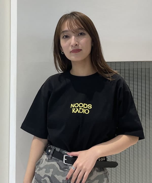 松本 佳菜子さんの「BEAMS WOMEN｜フェイクレザー フライト ジャケット」を使ったコーディネート