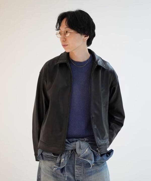 SUDOさんの「BEAMS WOMEN｜ワイドフィット レザー ジップブルゾン」を使ったコーディネート