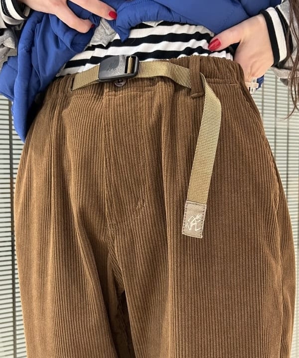 清水 彩乃さんの「BEAMS WOMEN｜BEAMS BOY / フライス 1cm ボーダー」を使ったコーディネート