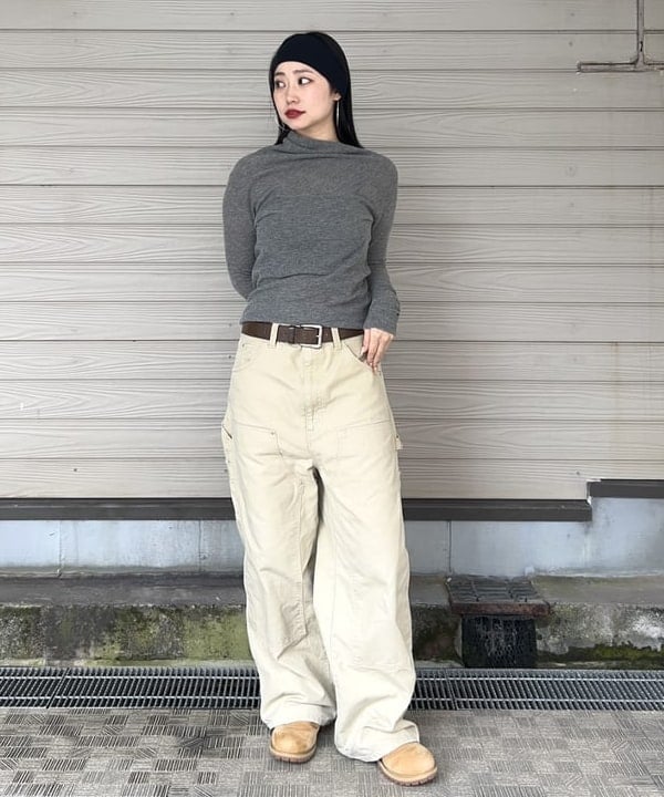 ayaneさんの「BEAMS WOMEN｜AK+1 / 片畦 アシメトリーネック プルオーバー」を使ったコーディネート