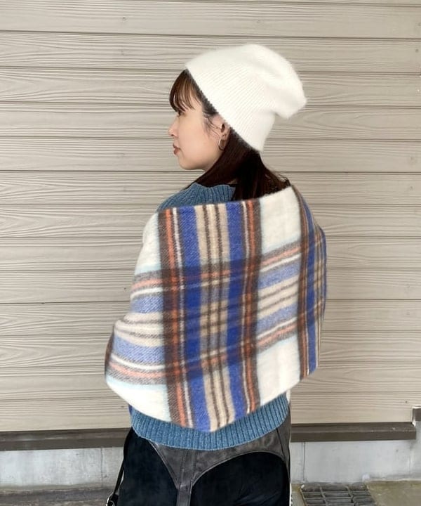 カタヤマ アヤさんの「BEAMS WOMEN｜RBS / フェイク スエード パンツ」を使ったコーディネート