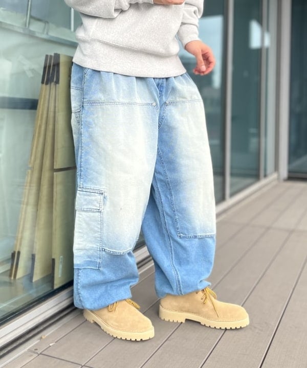 BAKU(東江 漠)さんの「BEAMS WOMEN｜【別注】Champion / シティ クルー スウェット」を使ったコーディネート