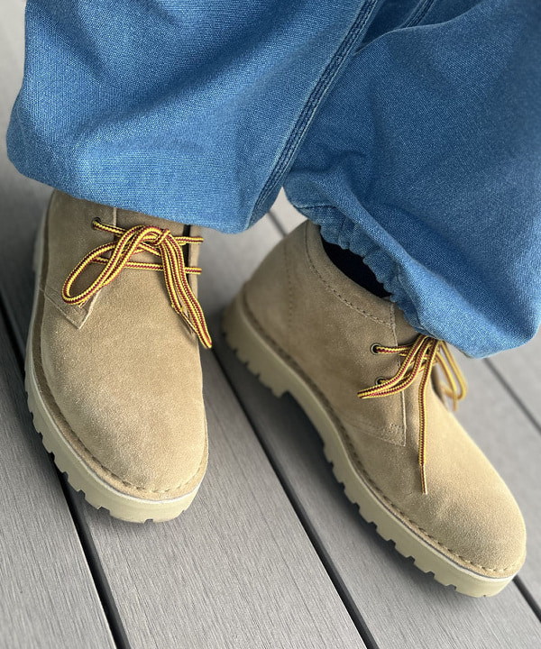 BAKU(東江 漠)さんの「BEAMS WOMEN｜【別注】Champion / シティ クルー スウェット」を使ったコーディネート