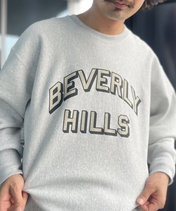 BAKU(東江 漠)さんの「BEAMS WOMEN｜【別注】Champion / シティ クルー スウェット」を使ったコーディネート