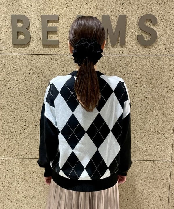 カタヤマ アヤさんの「BEAMS WOMEN｜シャギー トグルボタン ハーフ コート」を使ったコーディネート