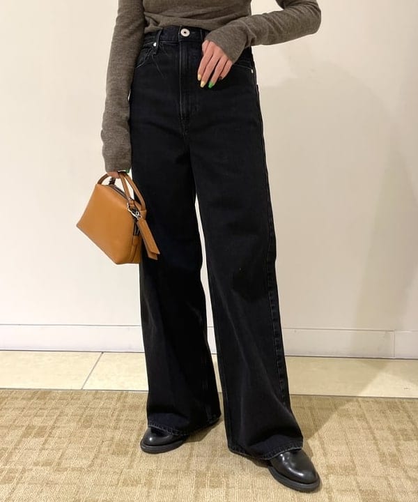 SAKAIさんの「BEAMS WOMEN｜AK+1 / 片畦 アシメトリーネック プルオーバー」を使ったコーディネート