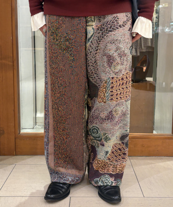 大石彩可さんの「BEAMS WOMEN｜ニュースペーパーバッグ NEW」を使ったコーディネート