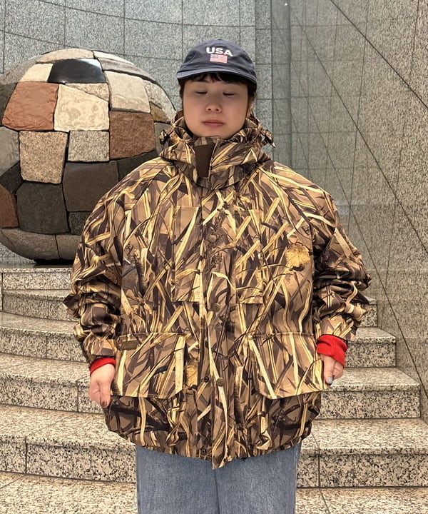 イガラシさんの「BEAMS WOMEN｜【別注】Columbia / Sauvie Island（TM）Jacket」を使ったコーディネート