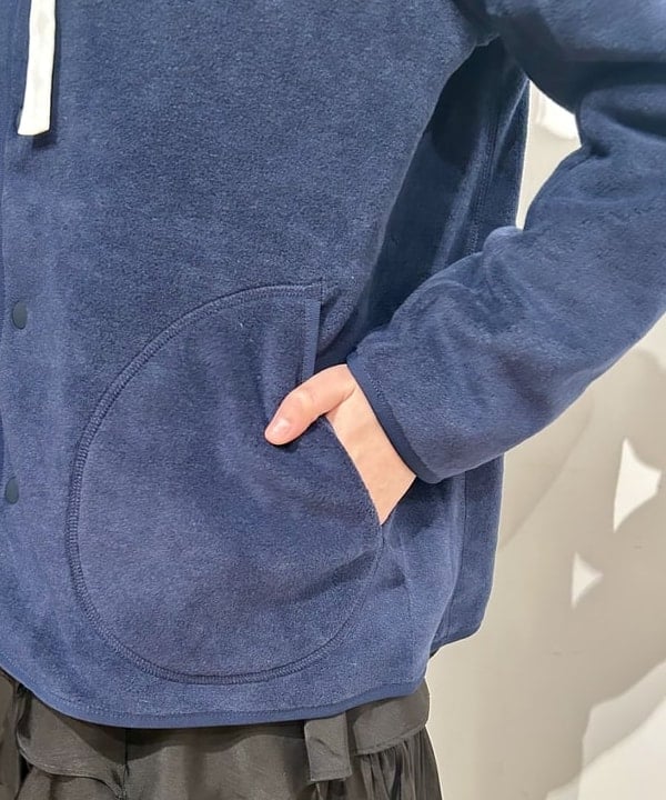 早川 萌子さんの「BEAMS WOMEN｜フリルカラー リボン ブラウス」を使ったコーディネート